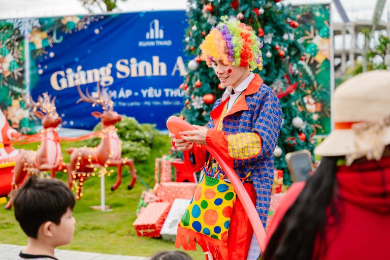 GiÁng Sinh An LÀnh Ấm Áp YÊu ThƯƠng
