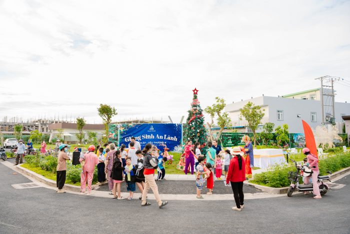 GiÁng Sinh An LÀnh Ấm Áp YÊu ThƯƠng