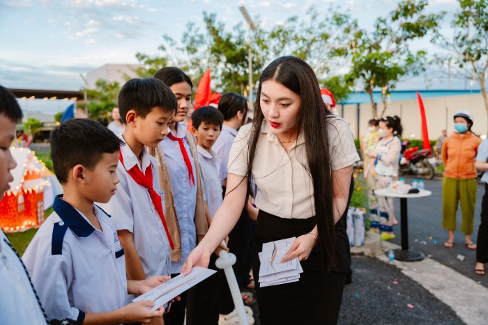 GiÁng Sinh An LÀnh Ấm Áp YÊu ThƯƠng