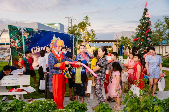 GiÁng Sinh An LÀnh Ấm Áp YÊu ThƯƠng